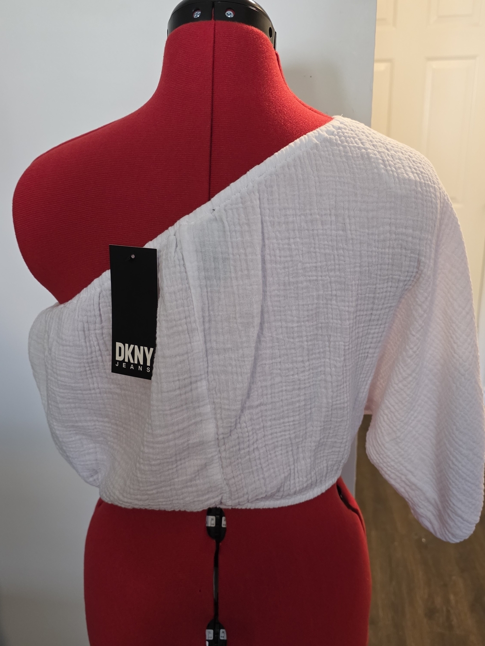 DKNY One-Shoulder White Cotton Gauze Women's Top - Picture 2 of 5